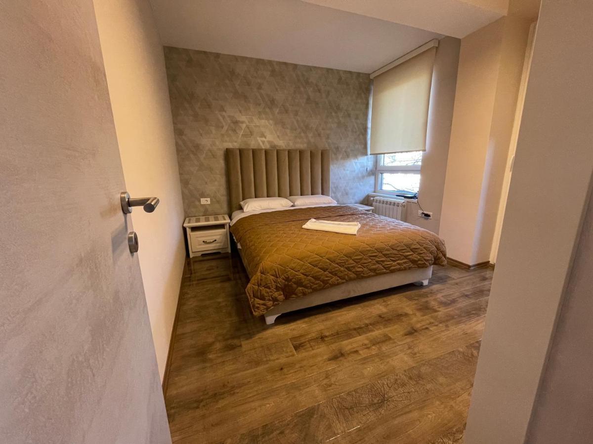 Roosevelt Apartment 斯科普里 外观 照片