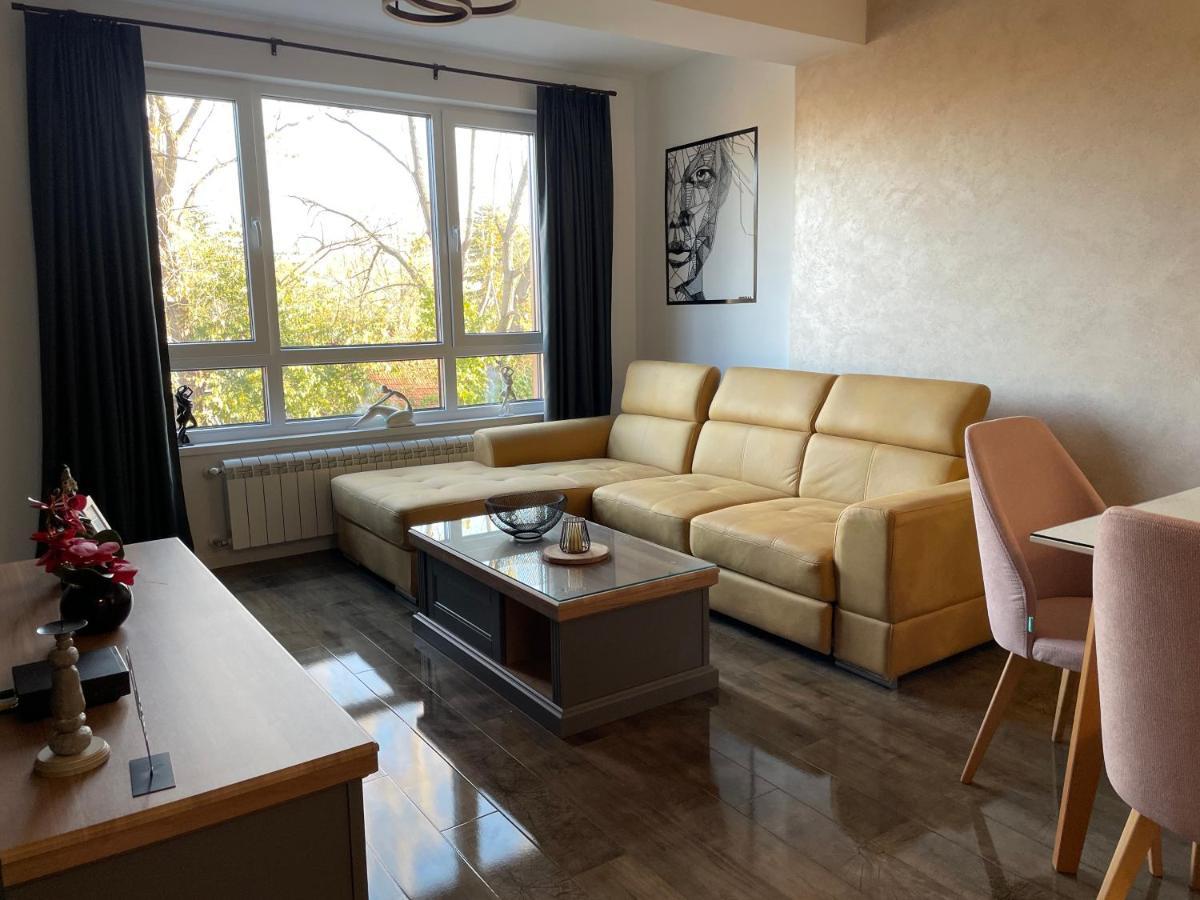 Roosevelt Apartment 斯科普里 外观 照片