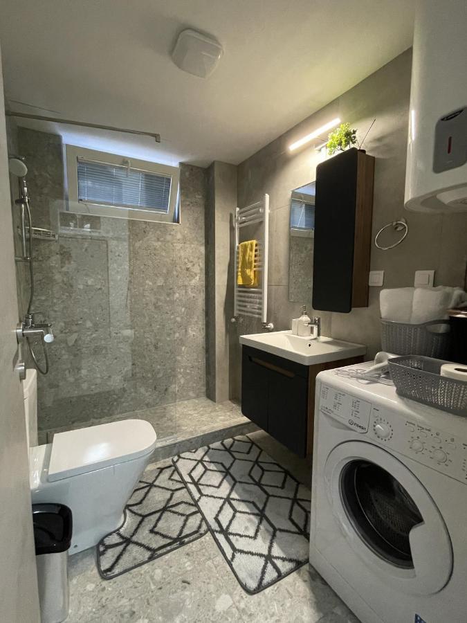 Roosevelt Apartment 斯科普里 外观 照片